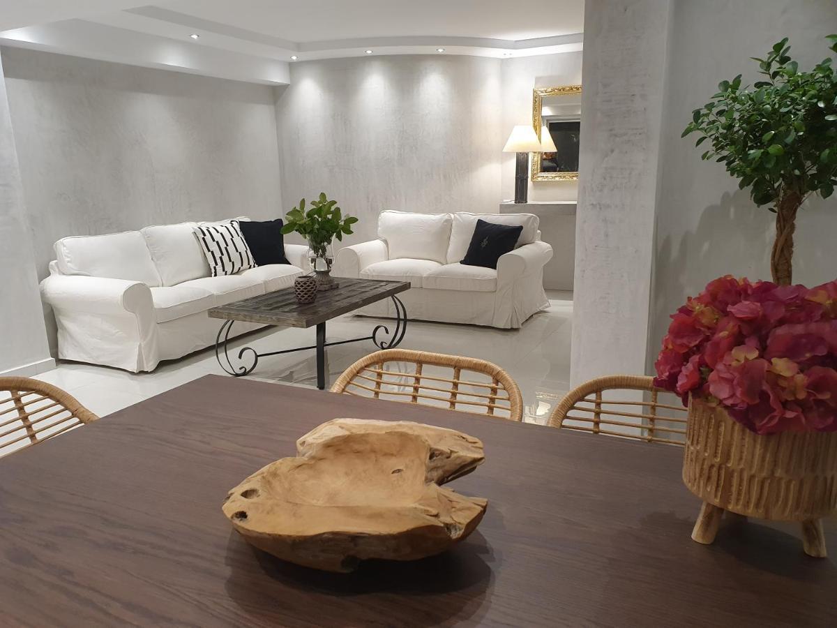 Вилла Dioni Luxury House Nea Iraklitsa Экстерьер фото