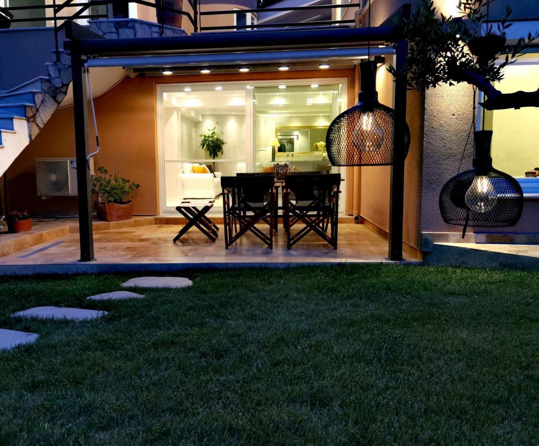 Вилла Dioni Luxury House Nea Iraklitsa Экстерьер фото