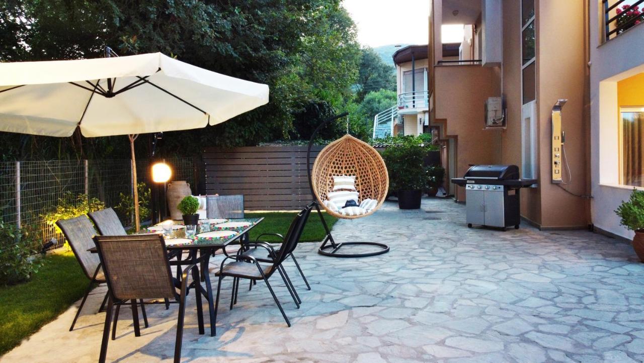 Вилла Dioni Luxury House Nea Iraklitsa Экстерьер фото