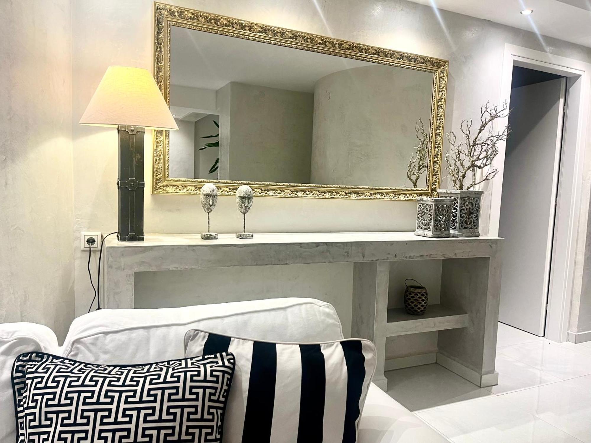 Вилла Dioni Luxury House Nea Iraklitsa Экстерьер фото