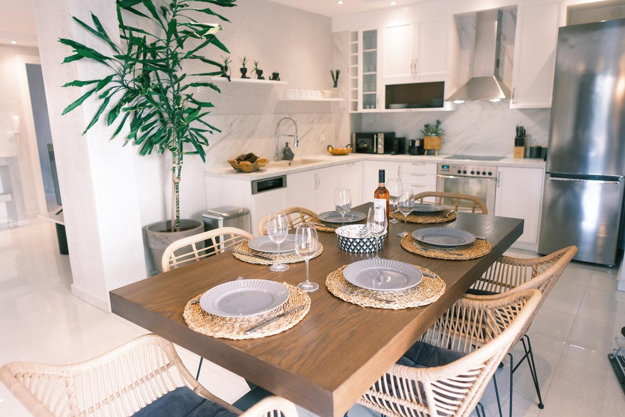 Вилла Dioni Luxury House Nea Iraklitsa Экстерьер фото